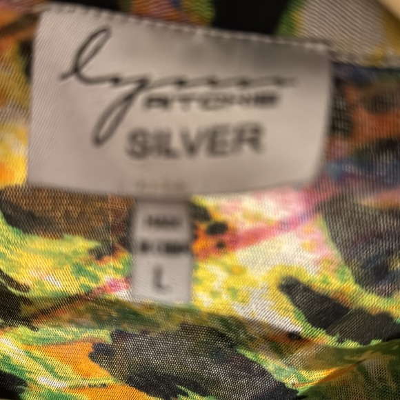 Lynn Ritchie button down blouse - Picture 3 of 4